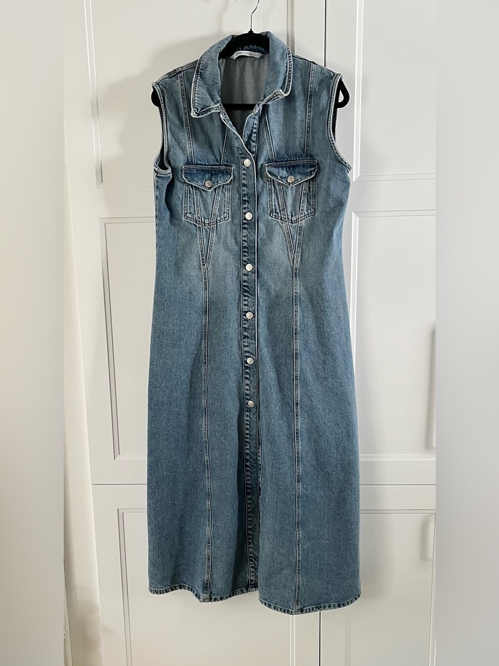 Zara Sleeveless Denim snap-up Midi Dress - size XL